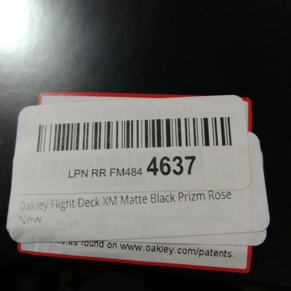 Oakley Flight Deck XM Snow Goggles Matte Black w/Prizm Rose GBL - Picture 10 of 10